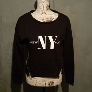 NWOT Divided New York Sweatshirt